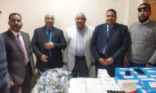 جمارك سفاجا تحبط تهريب ساعات يد وأدوية