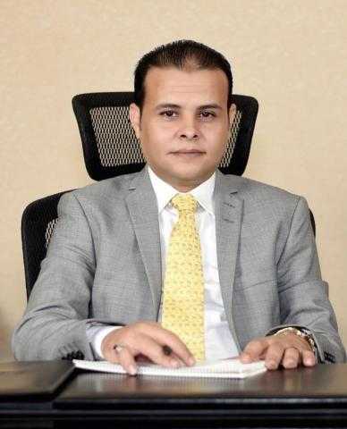 مدحت الكمار: بناء العدد الأكبر من المجمعات الصناعية بالصعيد يتيح فرصا واعدة للتنمية