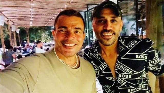 عمرو دياب يلتقي الملحن محمد يحيى في دبي بعد حصوله على الإقامة الذهبية