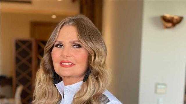 يسرا تحتفل بعيد ميلادها اليوم وتعود للمسرح