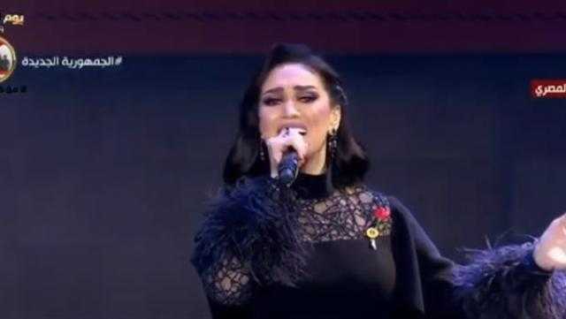 مي فاروق: «إحساسي خلال الأغنية كان نابع من قلبي 100% لأنى بحب بلدي جداً»