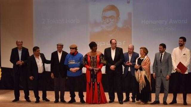 سمير صبري أفضل ممثل في مهرجان الأقصر للسينما الإفريقية
