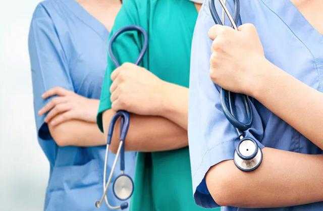 شروط وقواعد القبول في المعاهد الفنية للتمريض.. تعرف عليها