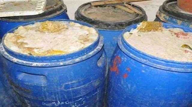 ضبط أكثر من 7 أطنان مخللات يشتبه في عدم صلاحيتها بالمنوفية