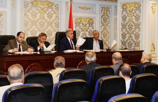 «محلية النواب» تناقش خطة الحكومة لتطوير منظومة القمامة والمخلفات الصلبة