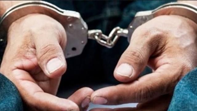 ضبط كمية من الألعاب النارية بحوزة شخصين بقصد الاتجار في القاهرة