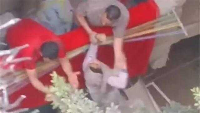 تحقيقات النيابة العامة تنفي إسقاط والد لابنته من شرفة المسكن في الهرم