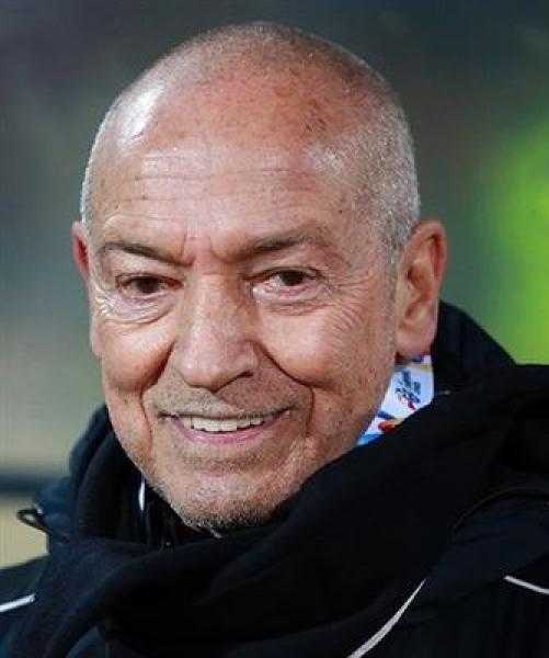 فيريرا يجهز يوسف أسامة ونيمار لتعويض رحيل بن شرقى