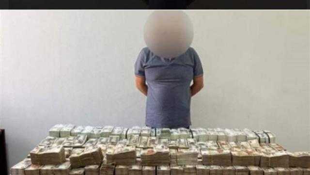 القبض على مدير بنك يتاجر في النقد الأجنبي بمدينة نصر بحوزته 9 ملايين جنيه