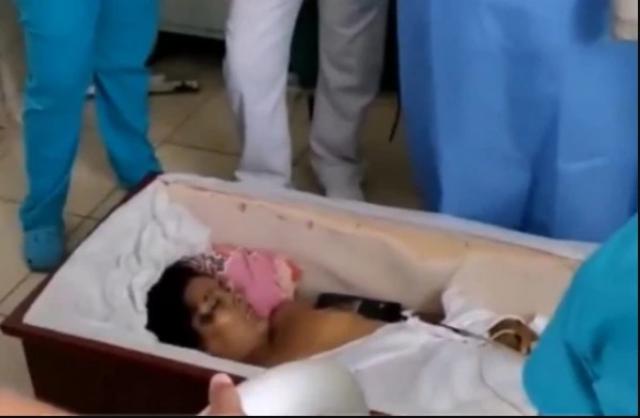 سيدة تعود للحياة بعد وفاتها في بيرو.. فما القصة؟