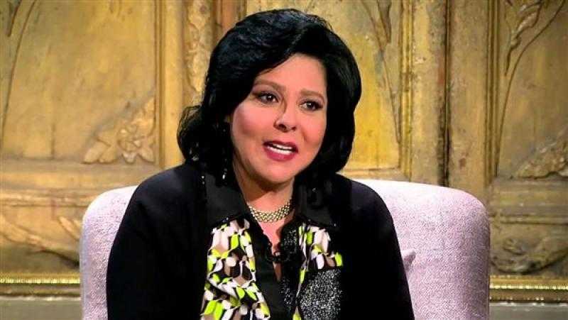 إسعاد يونس تحتفل بشهر رمضان من الكواليس