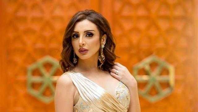 تفاصيل الحالة الصحية لـ أنغام بعد خضوعها لعملية جراحية في الكتف