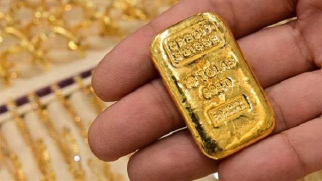 جمارك مطار القاهرة تحبط محاولتي تهريب سبائك ذهبية