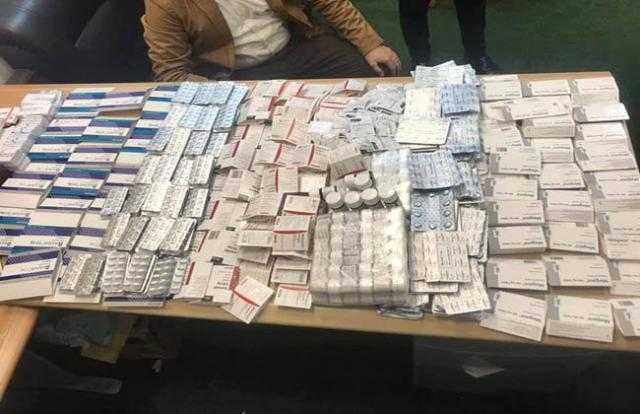 التحفظ على أدوية سرطان مُهربة بمطار برج العرب في الإسكندرية