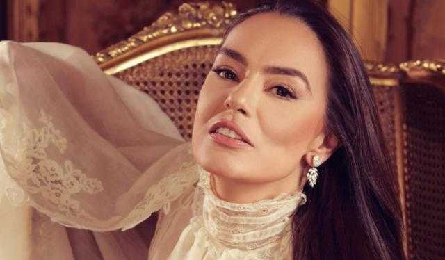 شيريهان: «جميع أعلام الوطن العربي على رأسي وفي قلبي وجسدي»