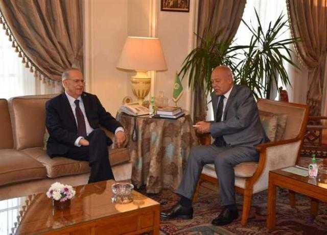 أبو الغيط يبحث مع وزير الخارجية القبرصي التطورات في منطقة شرق المتوسط