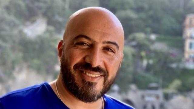 ارفع رأسك فوق.. مجدي الهواري يدعم محمد صلاح بعد خسارته دوري أبطال أوروبا