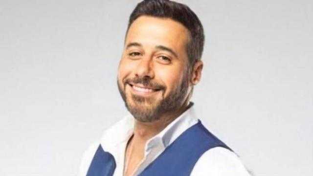 أحمد السعدني يسخر من تقدم الوداد على الأهلي: ”هو ماتش العودة امتى؟”