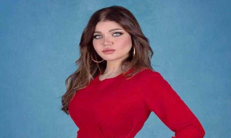 مكشوفة وجريئة.. ياسمين الخطيب تثير الجدل| شاهد