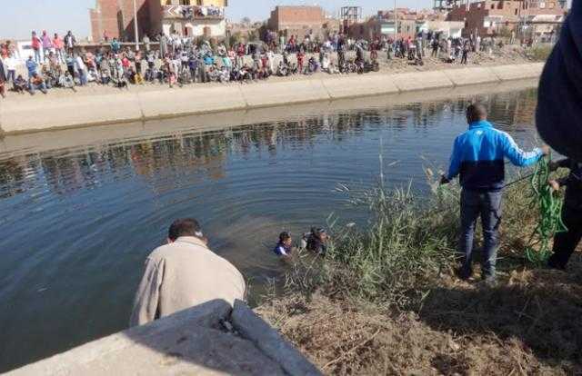 الإنقاذ النهري يواصل البحث عن غريق في ترعة كاسل بأسوان