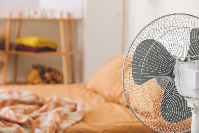 خبير.. خطأ فادح بالنوم في الليالي الحارة يجب أن تتجنبه