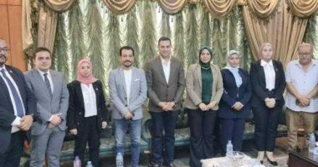 وفد ”التنسيقية” يلتقى نائب محافظ بورسعيد ورئيس هيئة قصور الثقافة