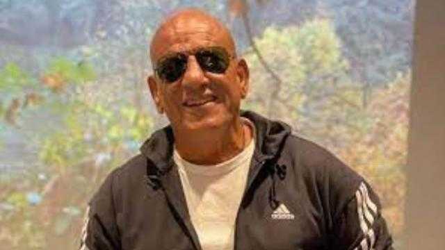 بالبوستر الفردي.. محمد لطفي يروج لفيلم عمهم ترقبا لطرحه بعيد الفطر