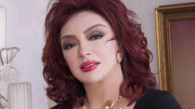 نبيلة عبيد تهنئ بسنت حميدة على حصولها الميدالية الذهبية: فخورة بيكي