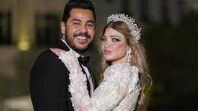 ياسمين الخطيب تعلن طلاقها رسميا.. وتصرح: “كانت خبرته في معاملة الستات محدودة”