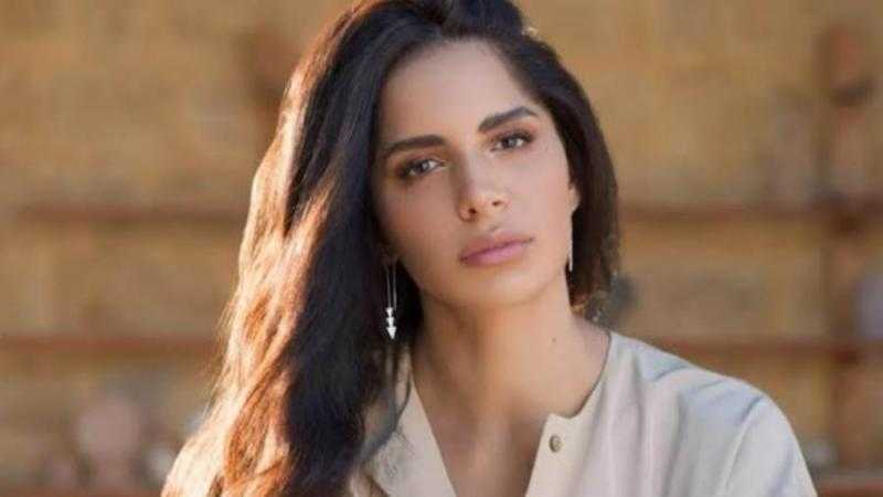 بدون مكياج.. أمال ماهر تخطف الأنظار بإطلالة بسيطة.. شاهد