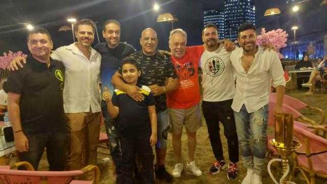 محمد نجاتي يدخل عالم البيزنس.. ويفاجيء الجميع بأغنيته الجديدة
