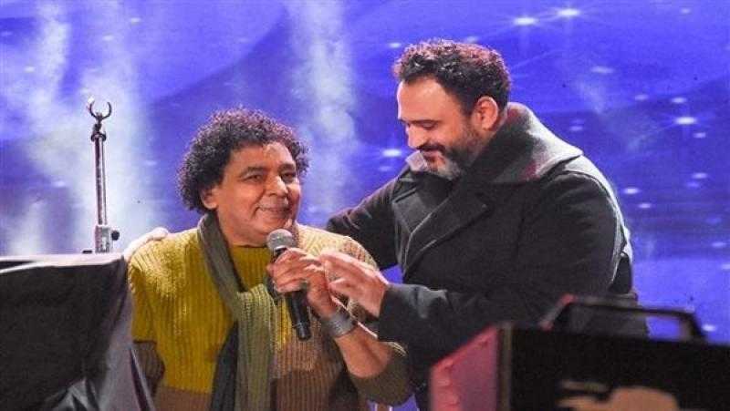قريبًا.. طرح دويتو جديد لمحمد منير وأكرم حسني بعنوان ”للي”