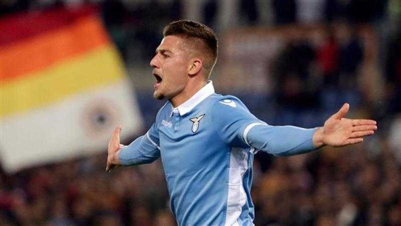 الصربي سيرجي ميلينكوفيتش على رادار مانشستر يونايتد بديلا لـ«دي يونج»