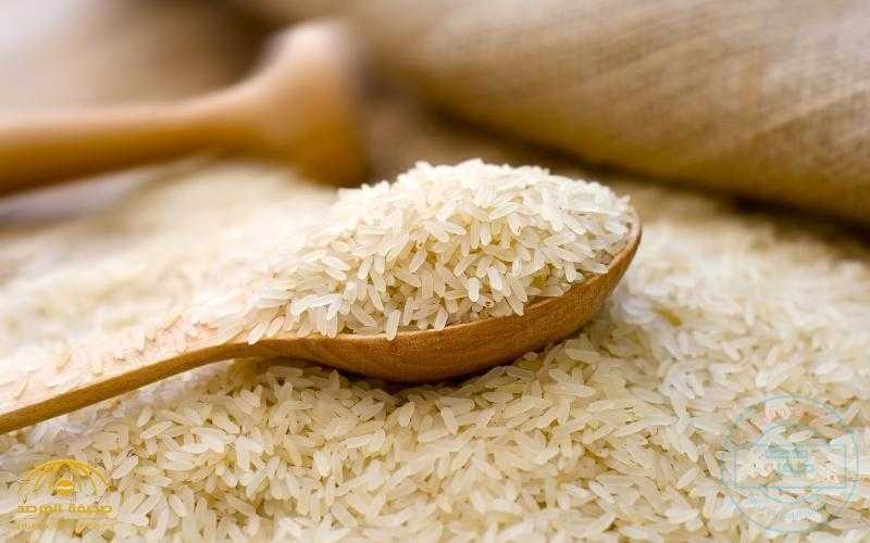 خبراء يحذرون من أخطاء خطيرة في طهي الأرز وحفظه