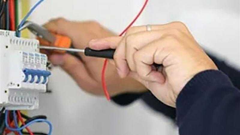 الأمن الاقتصادي يضبط أكثر من ألف قضية سرقة تيار كهربائي