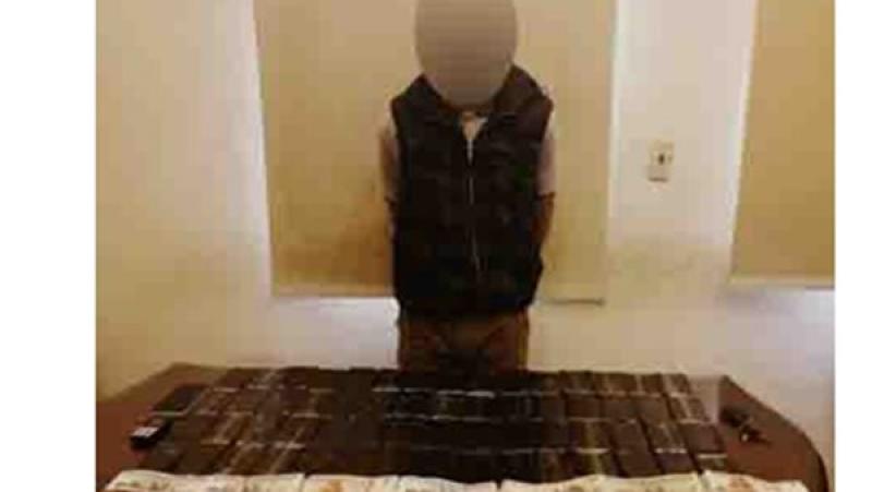 ضبط «ديلر» بحوزته 6 طرب حشيش وهيرويين في سوهاج