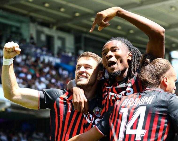 نيس يتعادل مع تولوز في الدوري الفرنسي