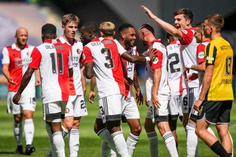 فينورد يستهل حملته في الدوري الهولندي بالفوز على فيتيسه