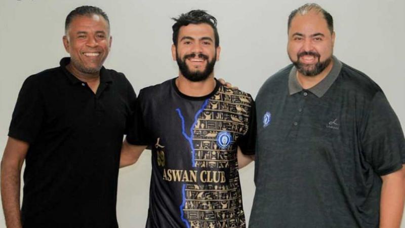 أسوان يعلن ضم محمود صابر لاعب النجم الساحلي السابق