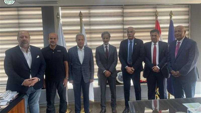 جمال علام يستقبل رئيس الاتحاد القطري لبحث سبل التعاون
