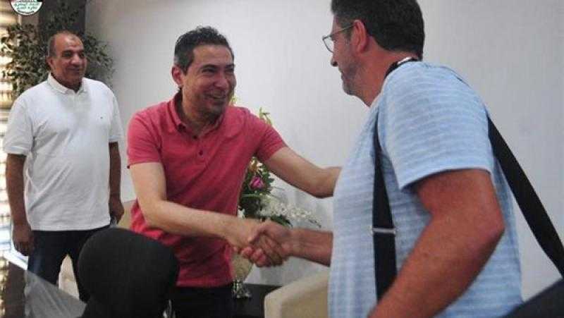 فيتوريا يطلب خوض مباراتين وديتين لمنتخب مصر في سبتمبر
