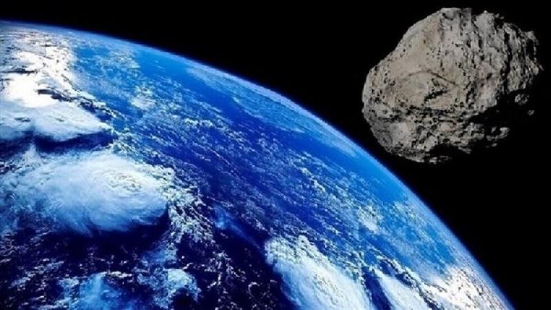 مرور كويكب بحجم حوت أزرق بالأرض بسرعة 20512 ميلاً في الساعة اليوم