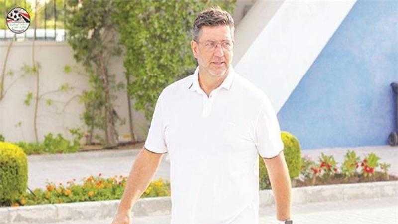 فيتوريا يزور ناديي فيوتشر وسيراميكا كليوبترا