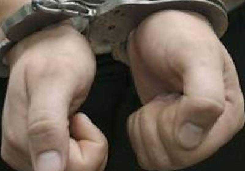 القبض على صيدلي شهير صادر ضده 265 حكما قضائيا بإجمالي 270 سنة