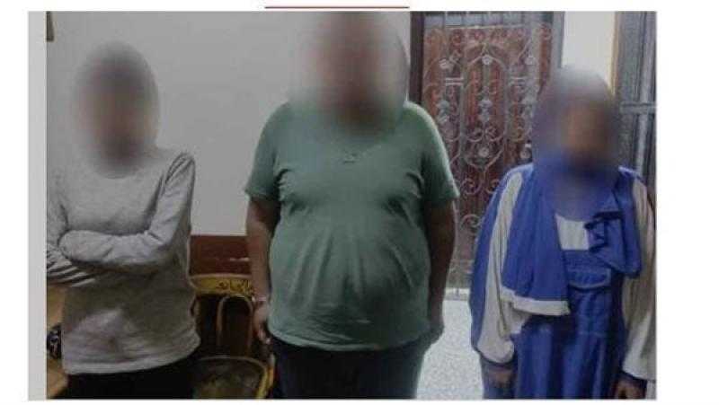 تفاصيل ضبط سيدتين وشخص لاتهامهم بالنصب الإلكتروني على المواطنين