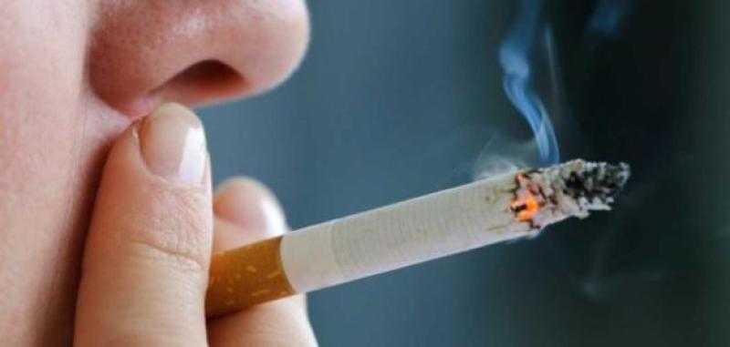 دراسة: التعرض للدخان عن طريق الملابس يزيد من خطر الإصابة بالسرطان