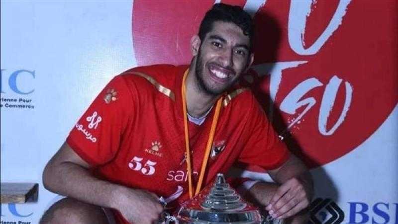 إصابة لاعب الأهلي بقطع في الرباط الصليبي