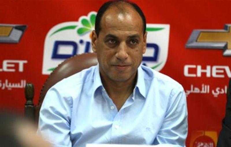 إصابة عضو مجلس إدارة شركة الأهلى لكرة القدم بحالة تسمم