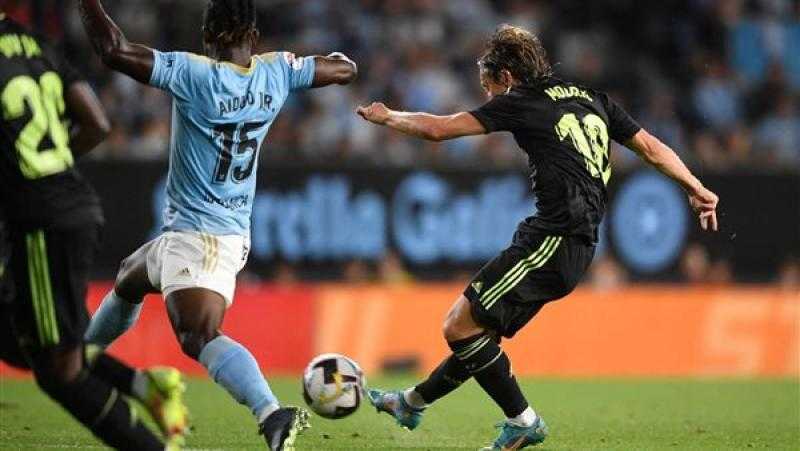 ريال مدريد يكتسح سيلتا فيجو برباعية مثيرة في الدوري الإسباني