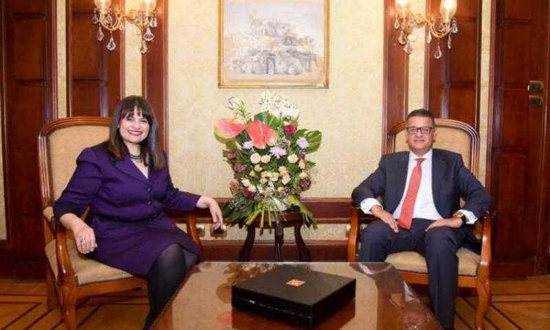 رئيس حقوق الإنسان بالنواب: قضايا المصريين بالخارج أمن قومى